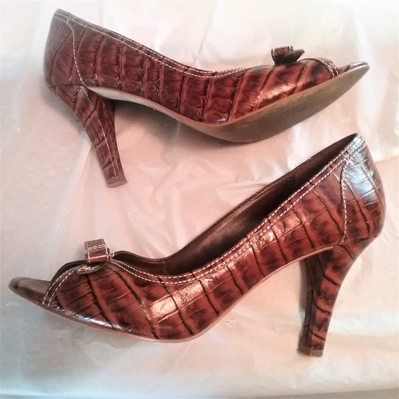 Franco Sarto Shoes - Franco Sarto Goodbye Peep Toe Heels Pumps Leather